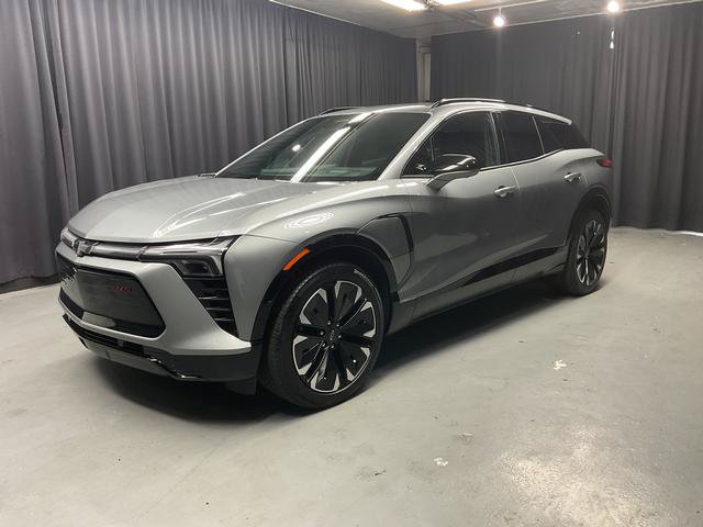 Used 2025 Chevrolet Blazer EV RS AWD/4WD image 3