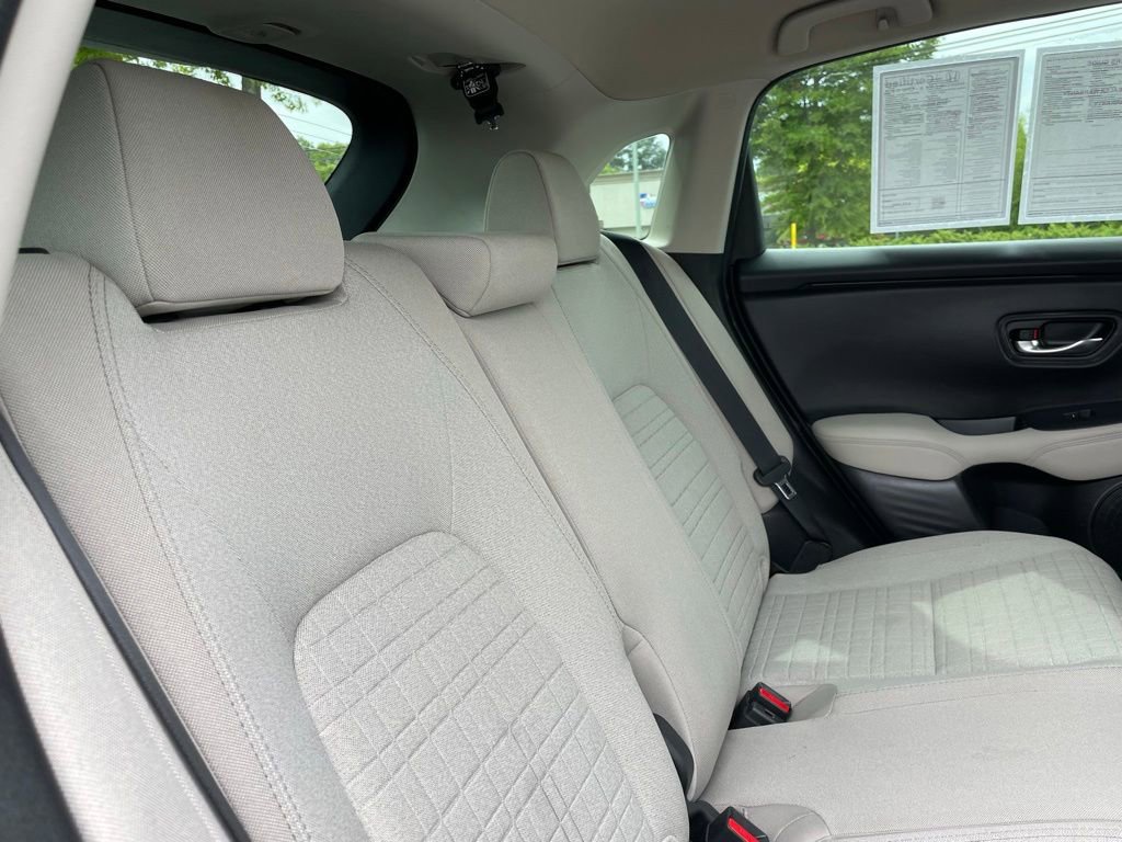 Certified 2025 Honda HR-V LX image 36