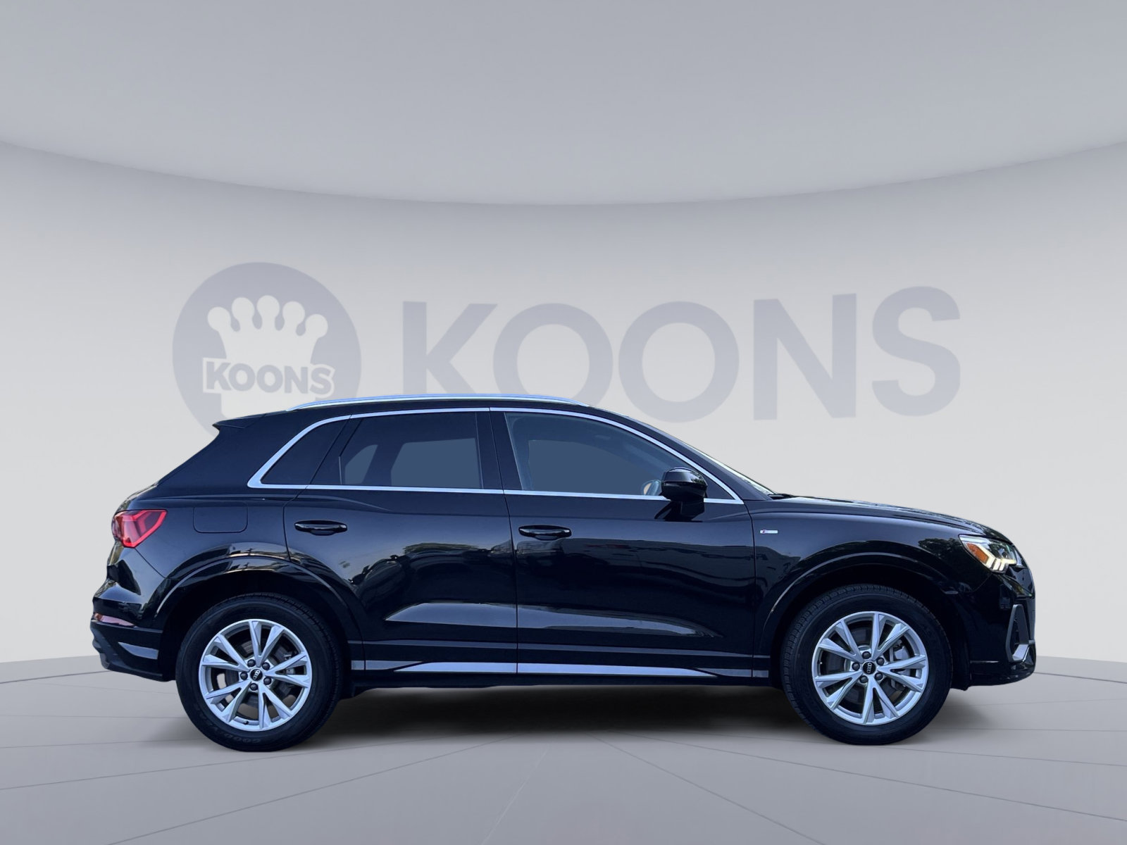 Used 2023 Audi Q3 2.0T Premium AWD/4WD image 14