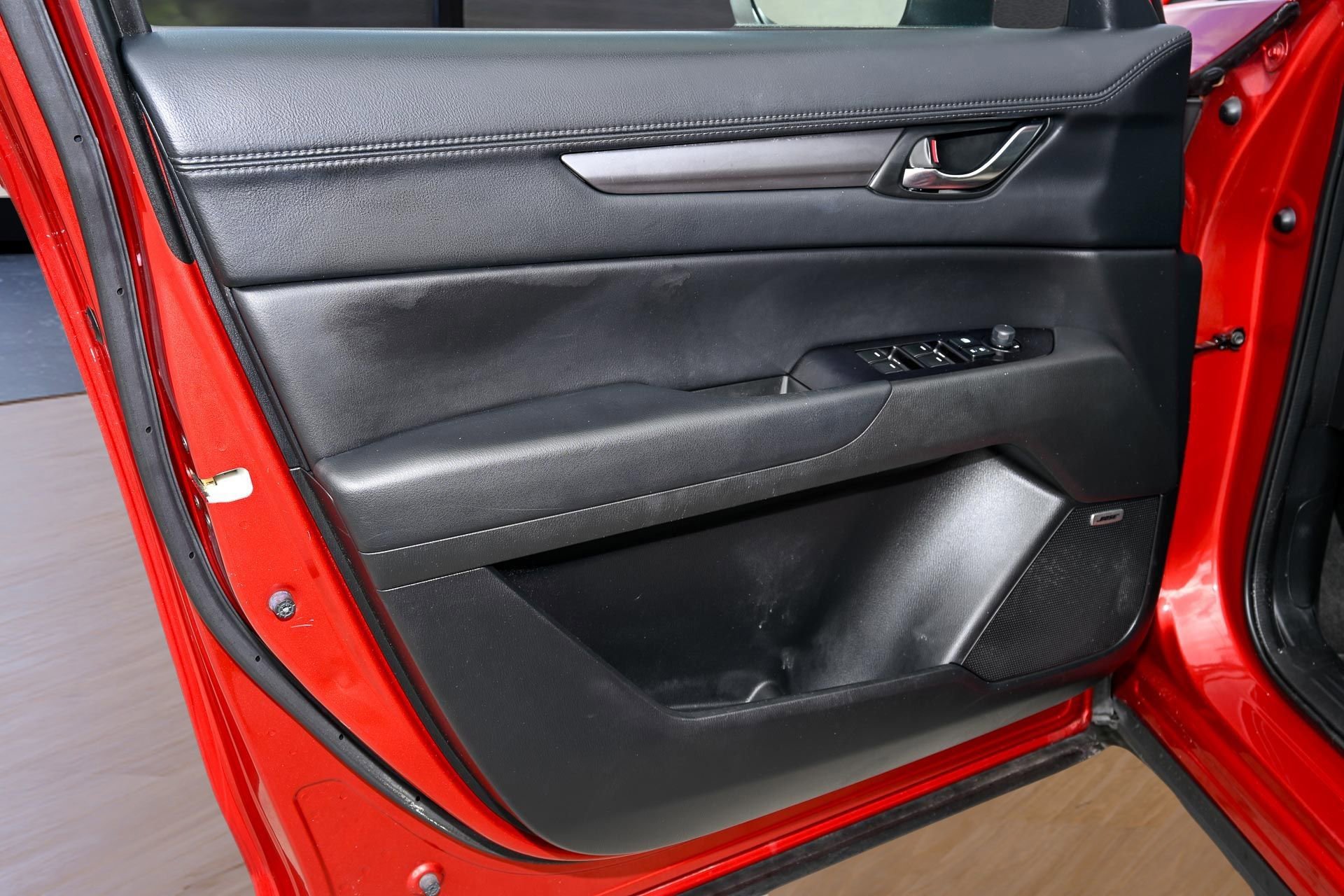 Used 2019 MAZDA CX-5 Touring image 6