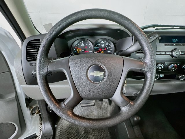 Used 2010 Chevrolet Silverado 1500 W/T w/ LS Package AWD/4WD image 12