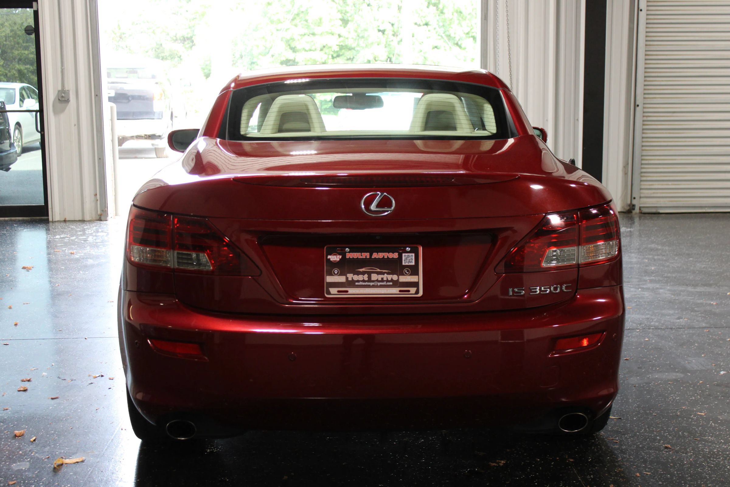 Used 2011 Lexus IS 350C RWD image 6