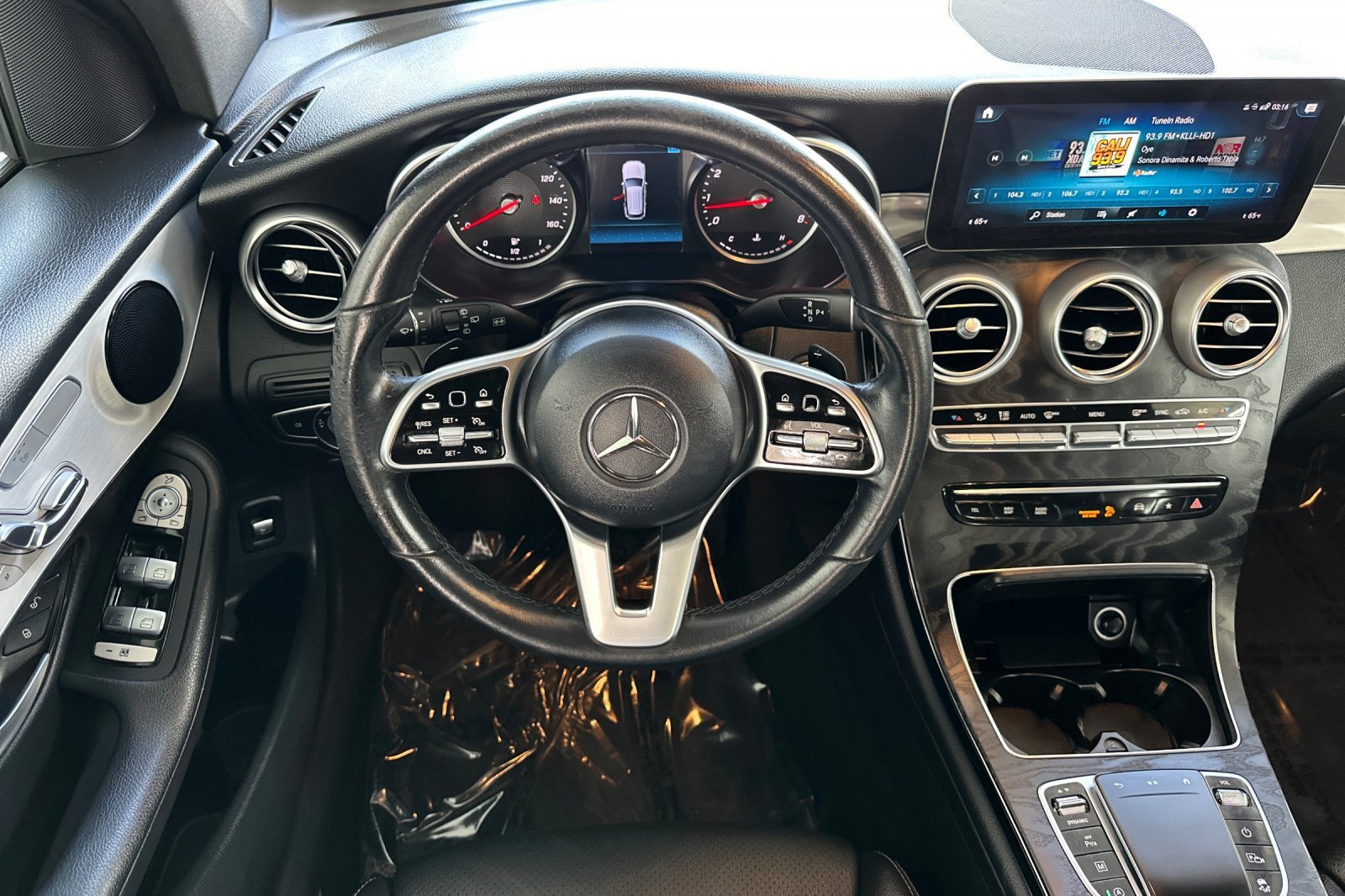 Used 2021 Mercedes-Benz GLC 300 image 15