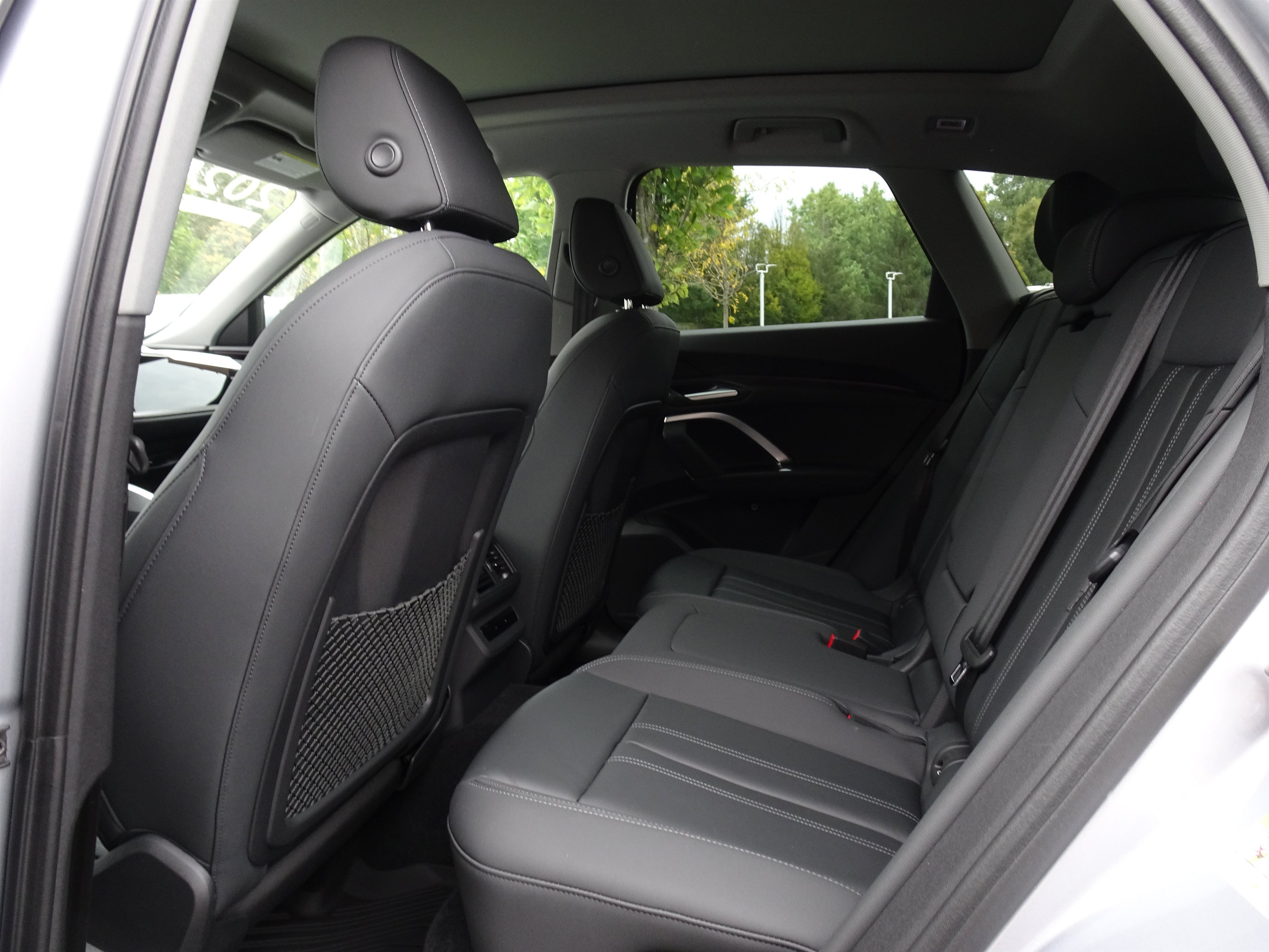 Certified 2025 Audi Q5 Premium AWD/4WD image 11