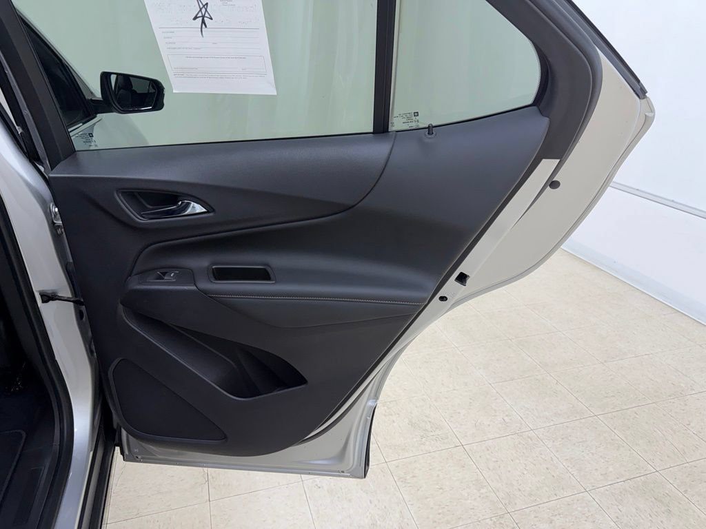 Used 2021 Chevrolet Equinox Premier AWD/4WD image 13