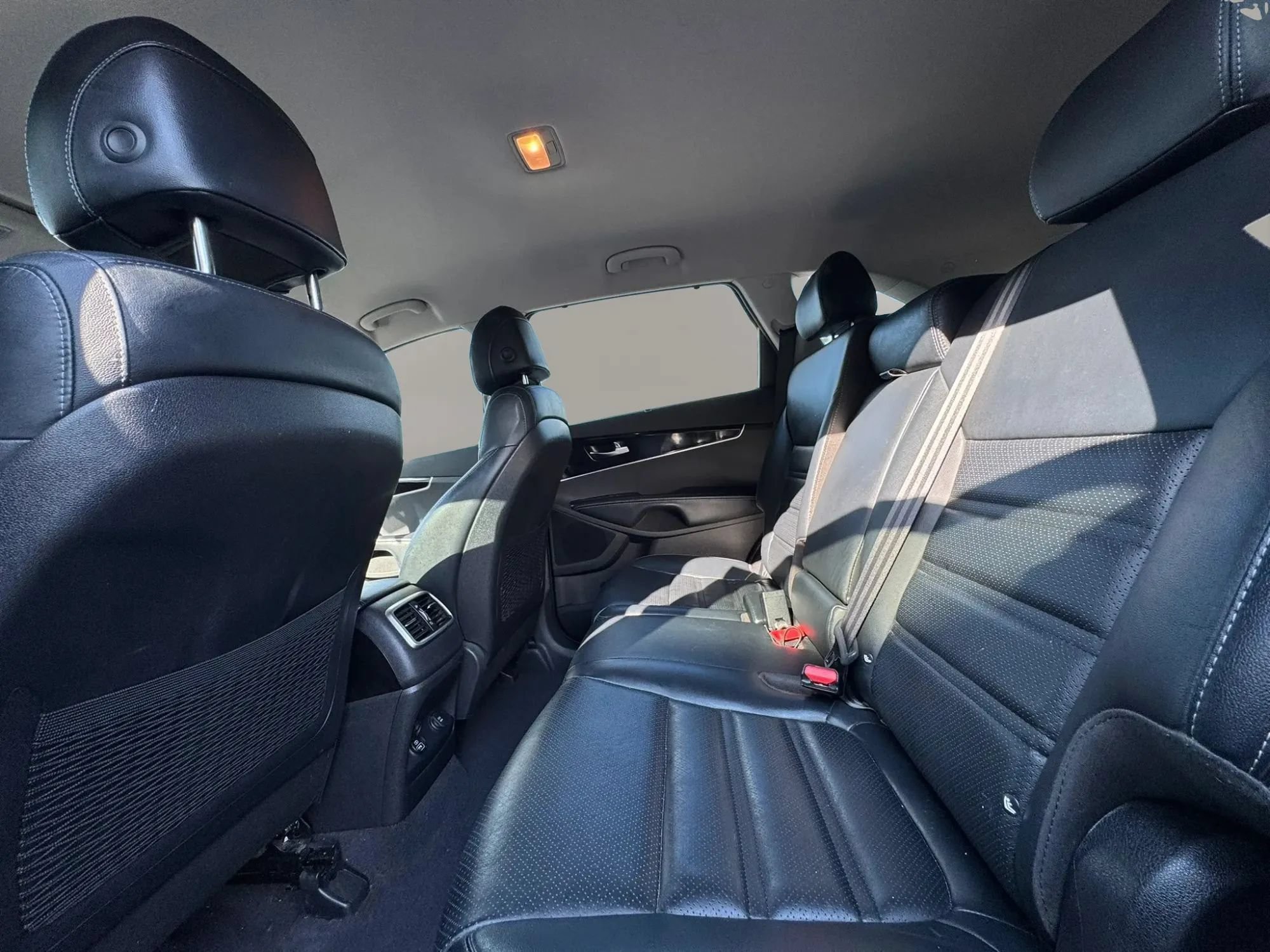 Used 2017 Kia Sorento EX FWD image 12
