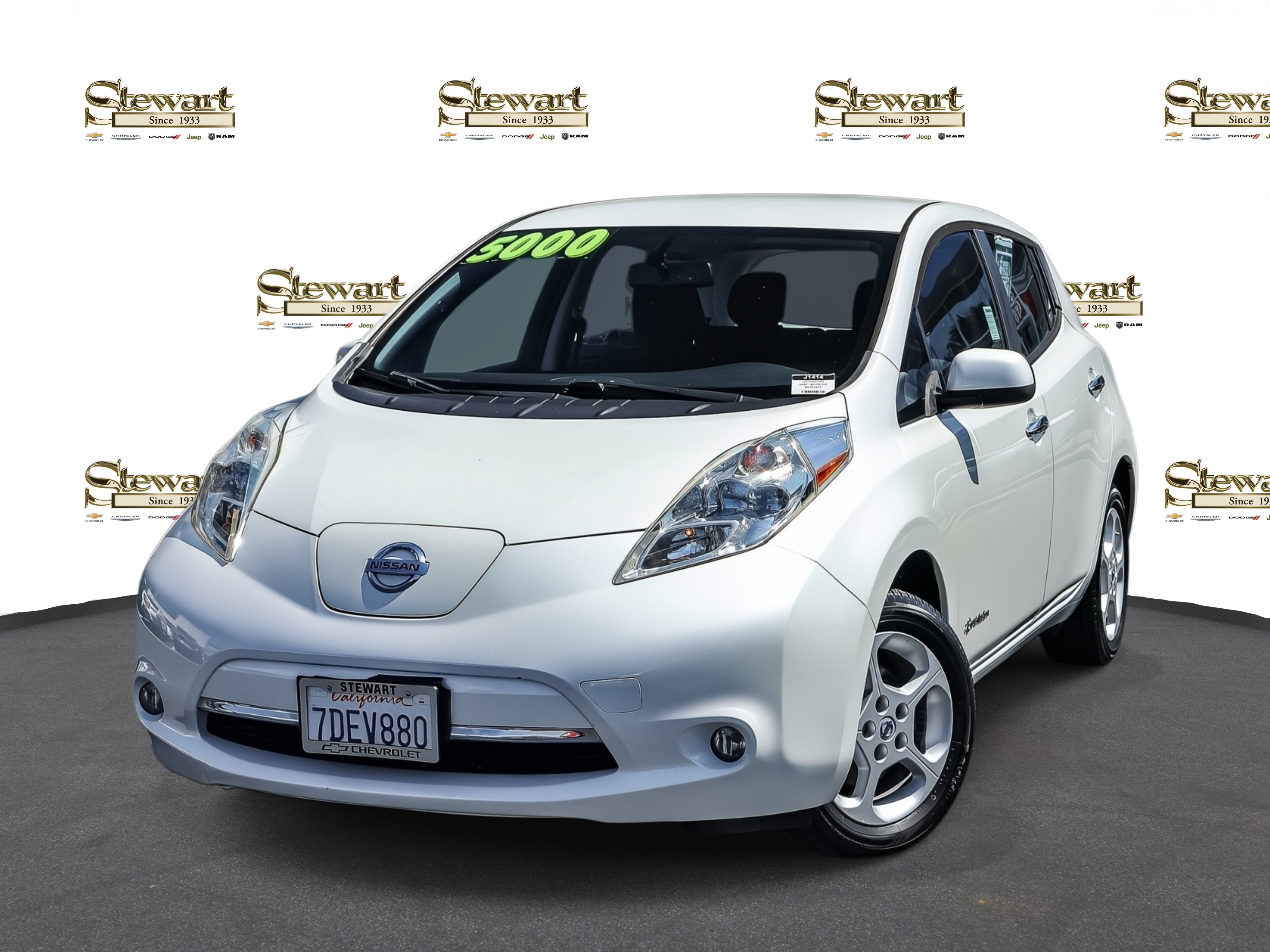 Used 2013 Nissan Leaf SV w/ LED & Quick Charge Pkg