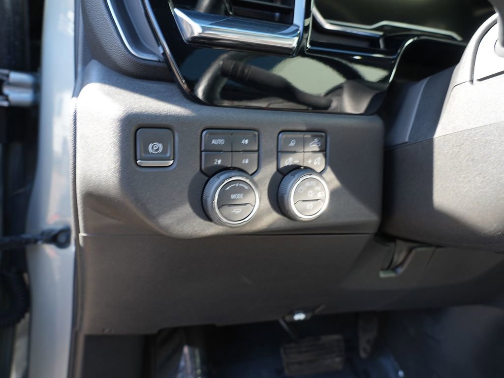 Used 2024 Chevrolet Silverado 2500 High Country w/ Z71 Off-Road Package image 16