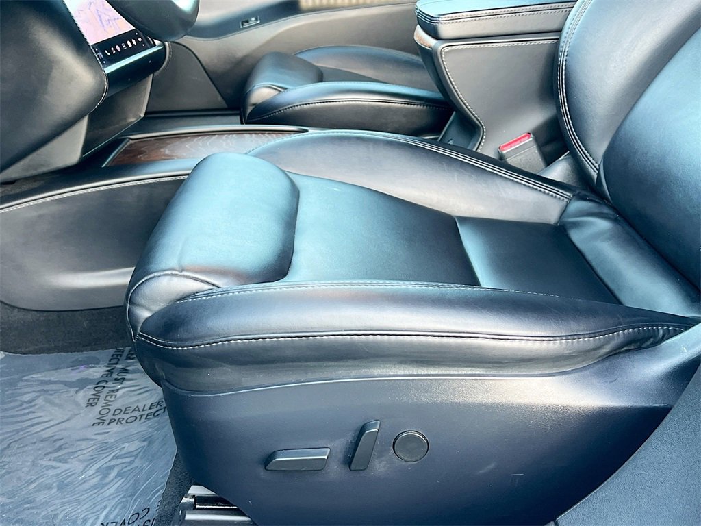 Used 2020 Tesla Model S Long Range Plus image 18