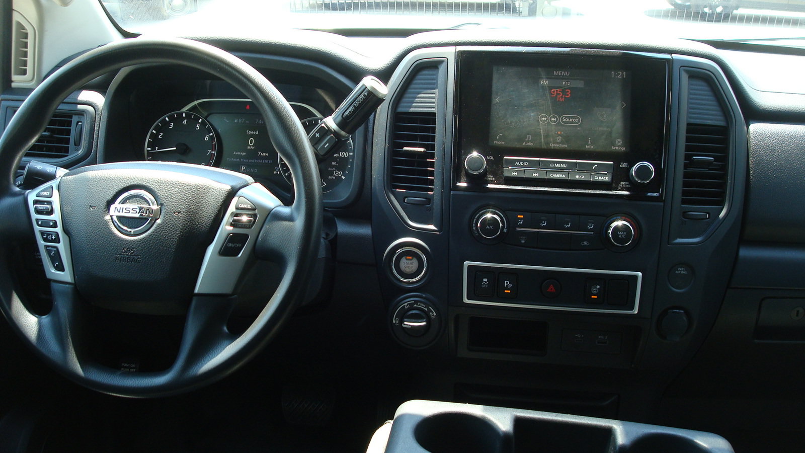 Used 2021 Nissan Titan S w/ S Utility Package AWD/4WD image 10