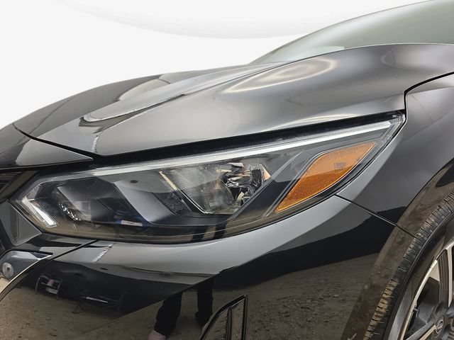 Used 2025 Nissan Sentra SV FWD image 30