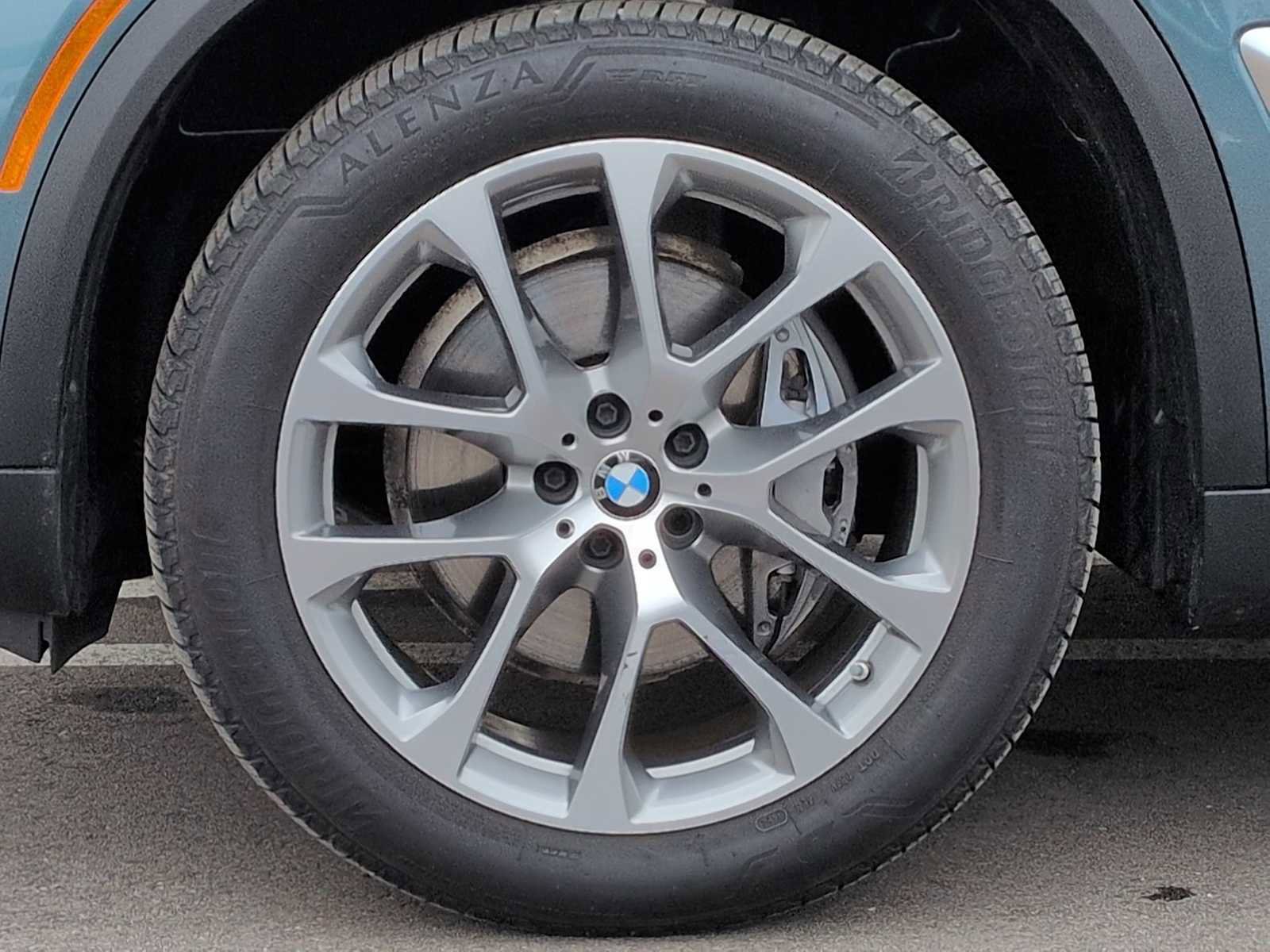 Certified 2025 BMW X5 xDrive40i w/ Executive Package image 12