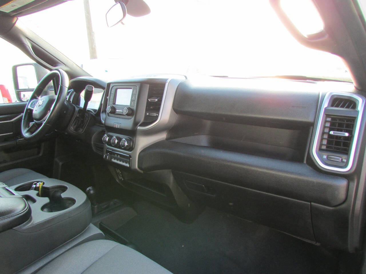 Used 2024 RAM 3500 SLT w/ Quick Order Package 2YG SLT image 21