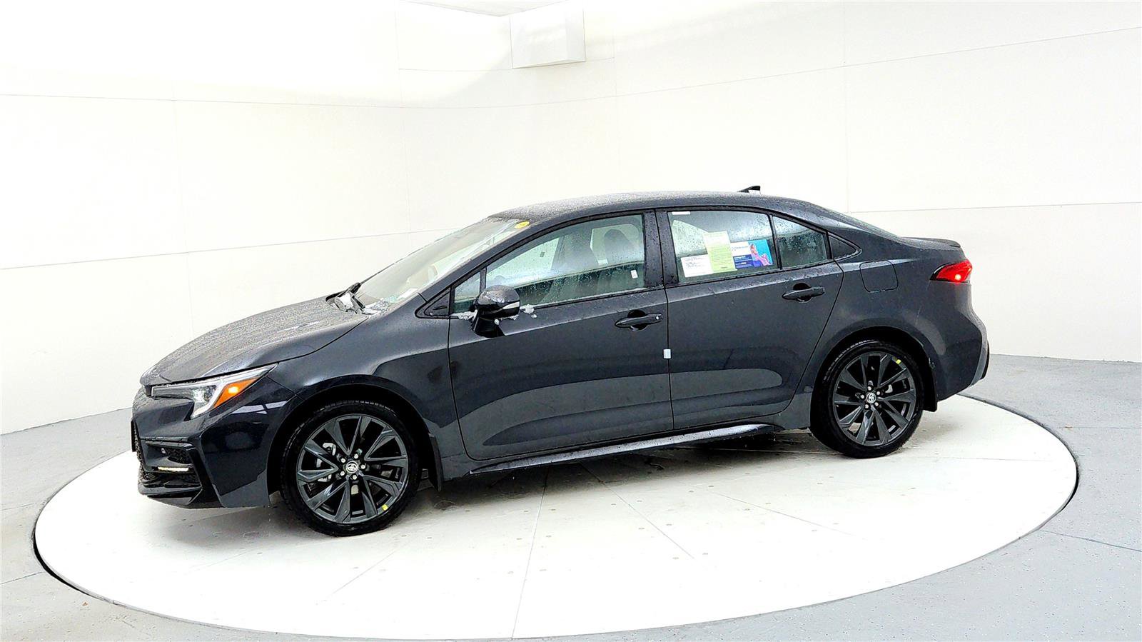 New 2026 Toyota Corolla XSE FWD image 3