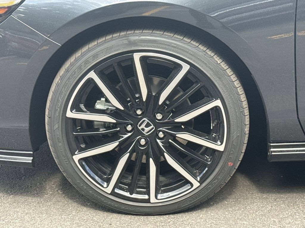 New 2026 Honda Accord Touring image 19