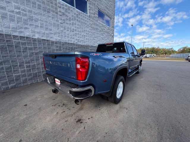 Used 2024 Chevrolet Silverado 3500 LTZ w/ LTZ Plus Package AWD/4WD image 6