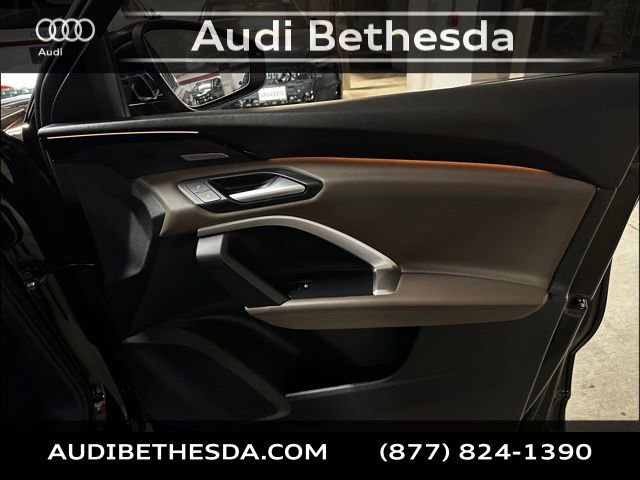 New 2025 Audi Q5 Prestige image 24