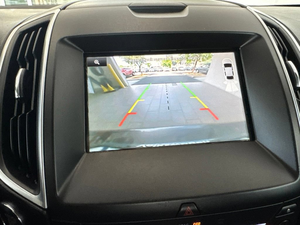Used 2015 Ford Edge Titanium w/ Equipment Group 301A FWD image 15