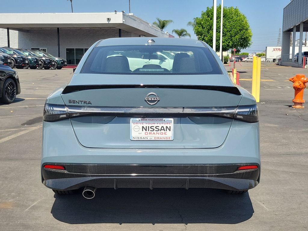 New 2027 Nissan Sentra SR w/ Floor Mat Package FWD image 19