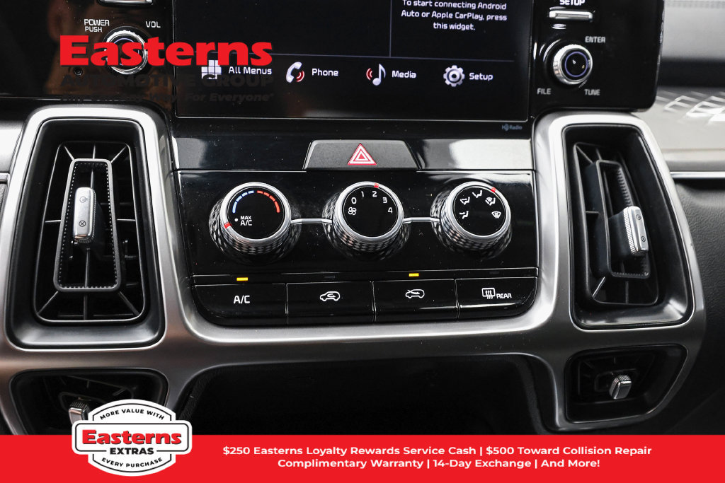Used 2023 Kia Sorento LX FWD image 20