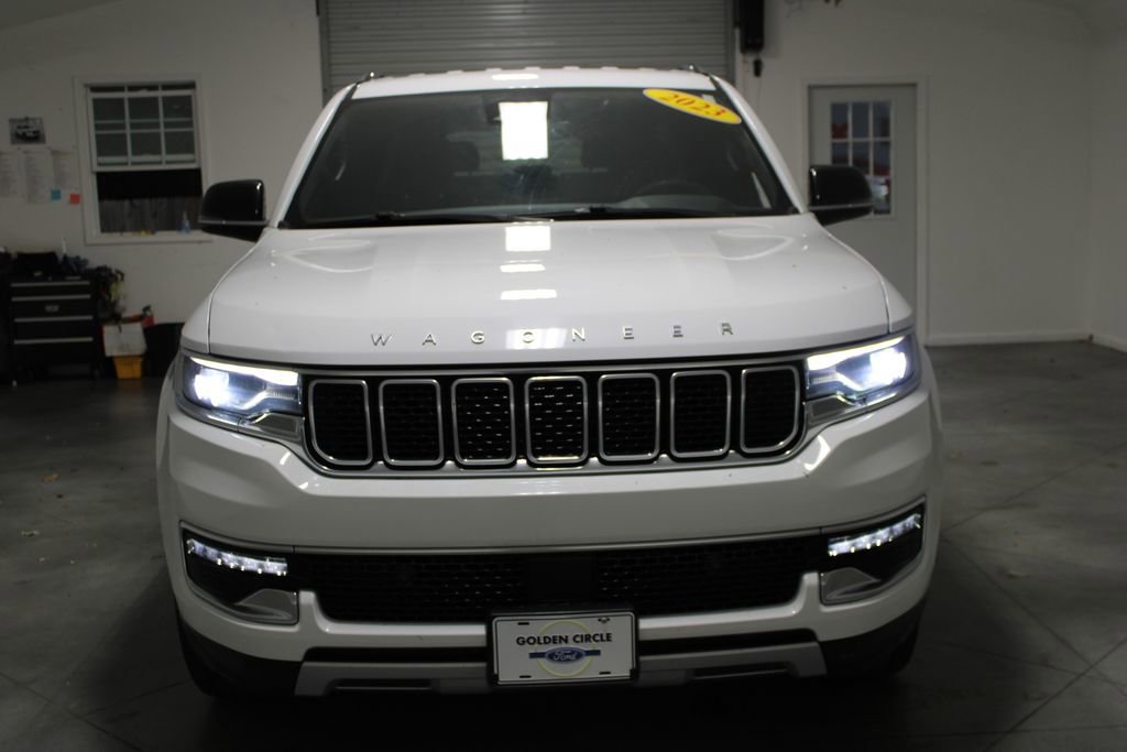 Used 2023 Jeep Wagoneer L Series II image 54