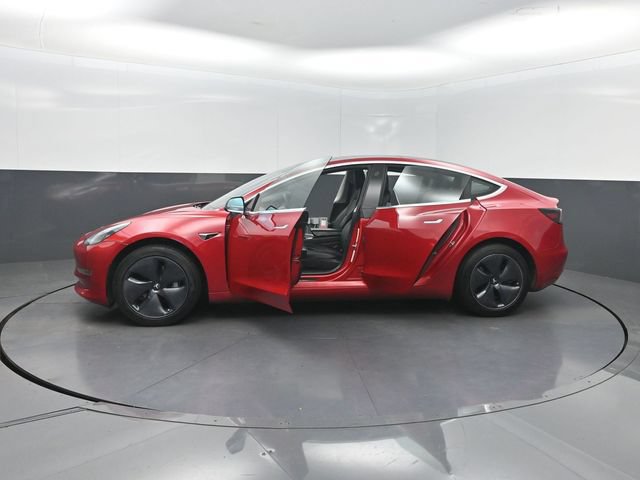 Used 2020 Tesla Model 3 Standard Range RWD image 27