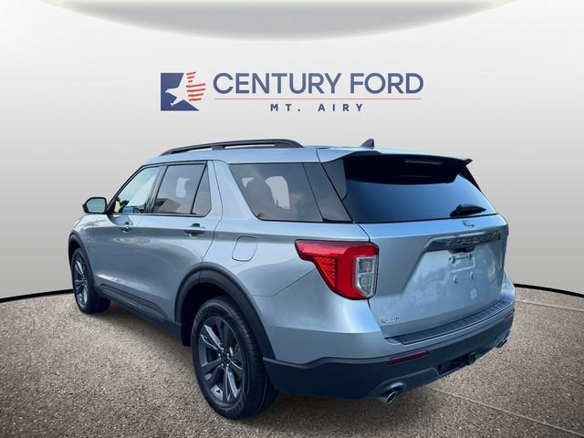 Certified 2023 Ford Explorer XLT w/ Equipment Group 202A AWD/4WD image 5