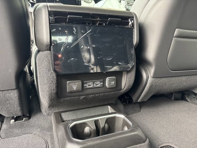 New 2026 Jeep Grand Wagoneer Summit w/ Premium Group III AWD/4WD image 16