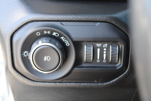 Used 2022 Jeep Wrangler Unlimited Sport AWD/4WD image 23