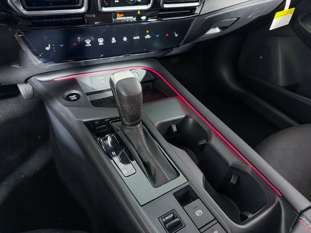 New 2027 Nissan Sentra SR w/ SR Premium Package FWD image 15