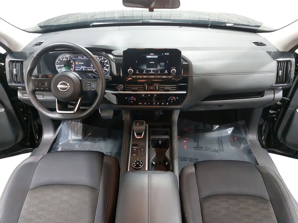 Used 2024 Nissan Pathfinder SV w/ Cargo Package image 9