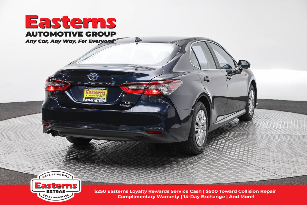 Used 2021 Toyota Camry LE FWD image 6
