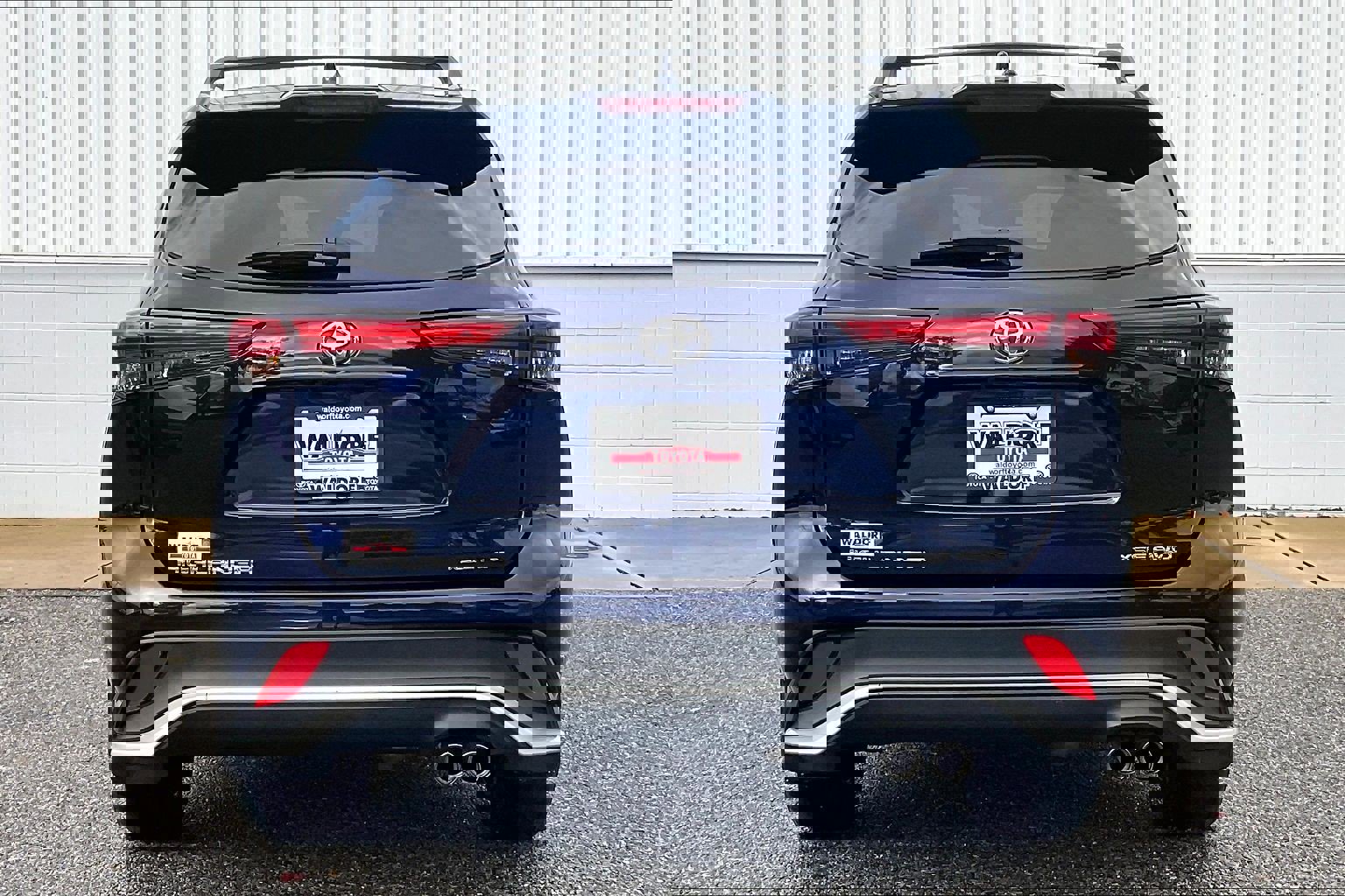 Used 2023 Toyota Highlander XSE image 5