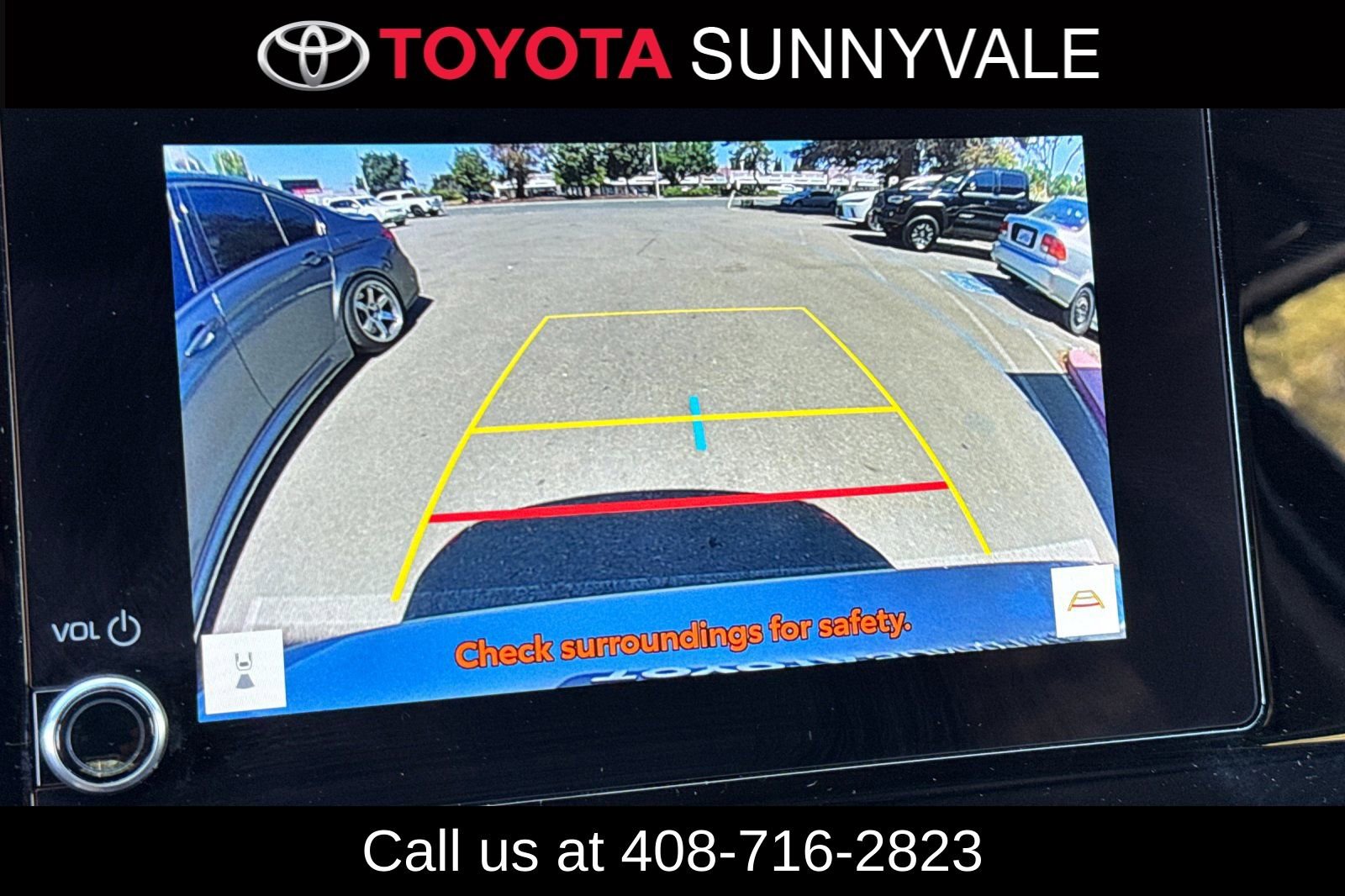 Used 2023 Toyota Venza LE AWD/4WD image 24