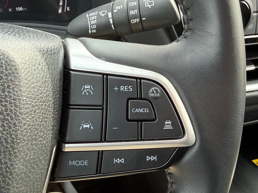 Certified 2025 Toyota Grand Highlander AWD image 19