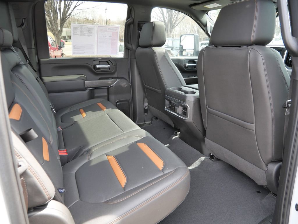 Used 2023 GMC Sierra 2500 AT4 w/ AT4 Premium Plus Package image 23