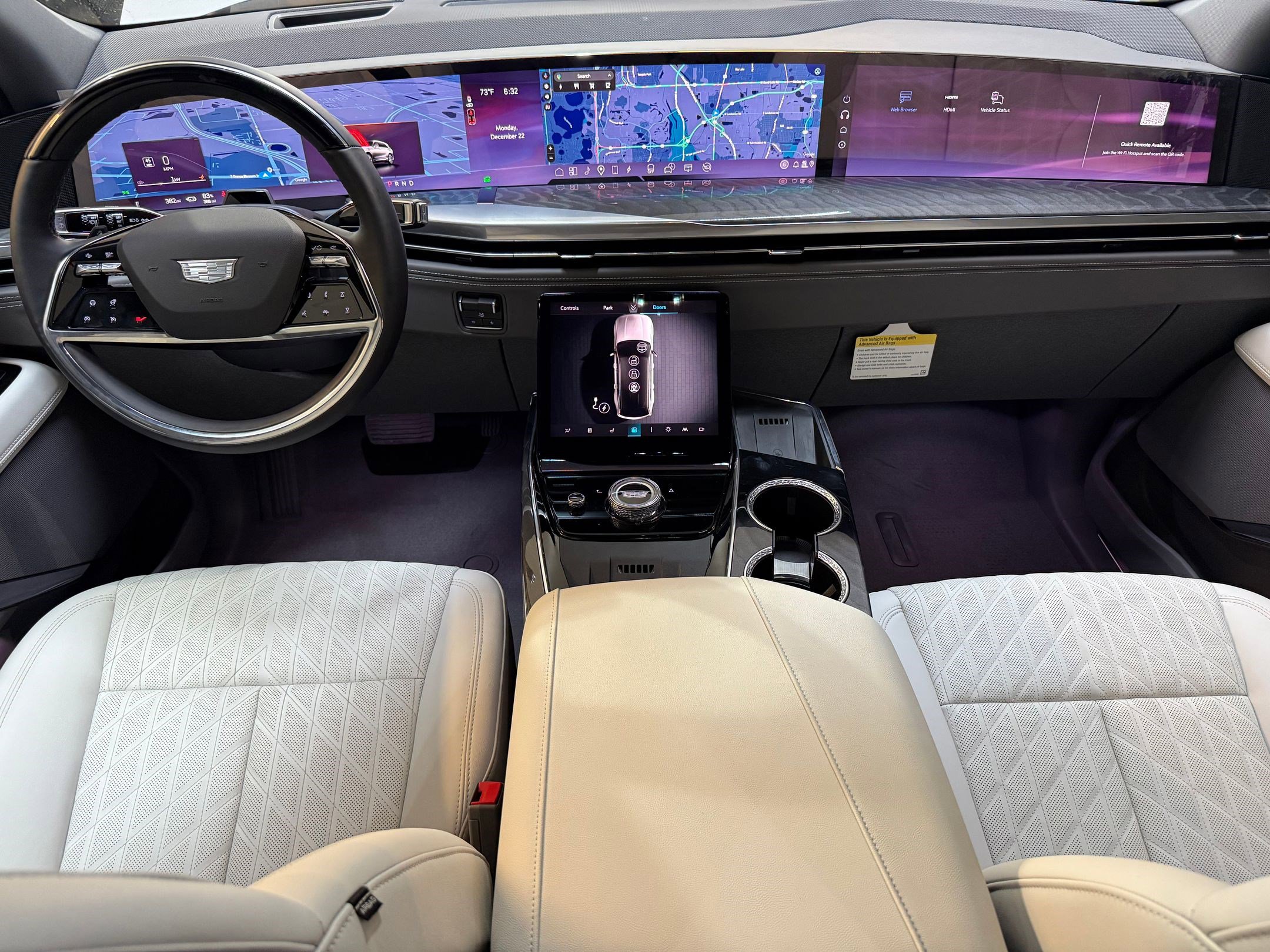 New 2025 Cadillac Escalade IQ Luxury 1 w/ Smart Trailering package image 15