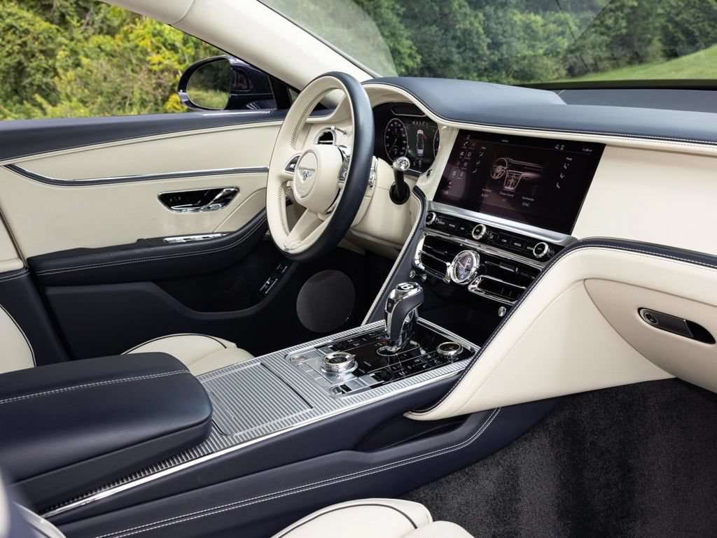Used 2024 Bentley Flying Spur V8 AWD/4WD image 76