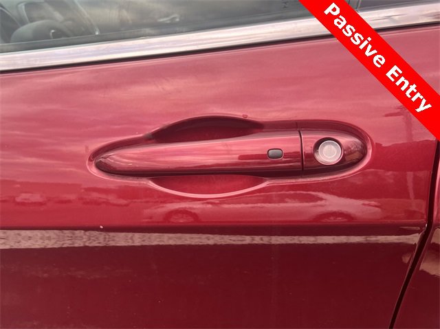 Used 2019 Jeep Cherokee Latitude Plus image 39