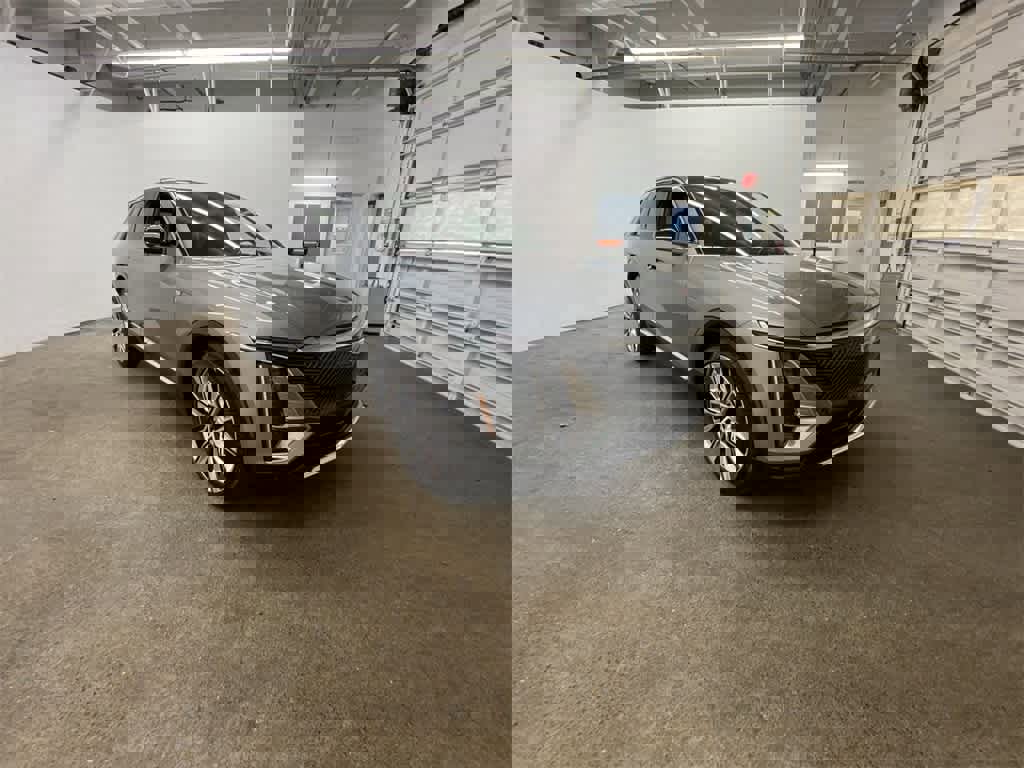 Certified 2024 Cadillac Lyriq Luxury w/ LPO, Floor Liner Package image 8