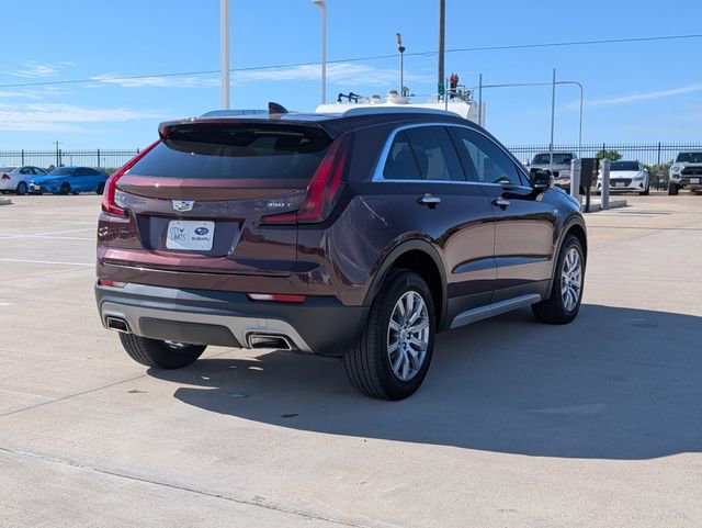 Used 2023 Cadillac XT4 Premium Luxury w/ Technology Package image 5