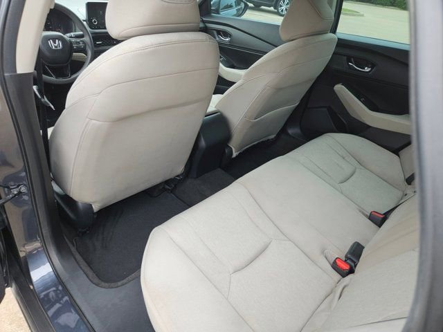 Used 2023 Honda Accord EX image 11