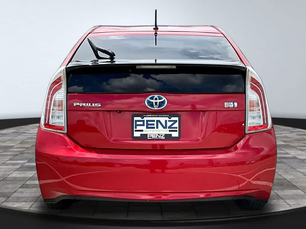 Used 2015 Toyota Prius Two FWD image 4