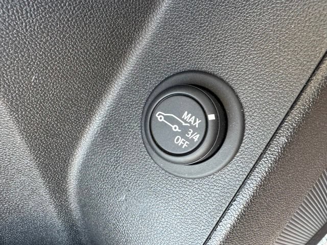 Used 2023 Chevrolet Equinox LT FWD image 17