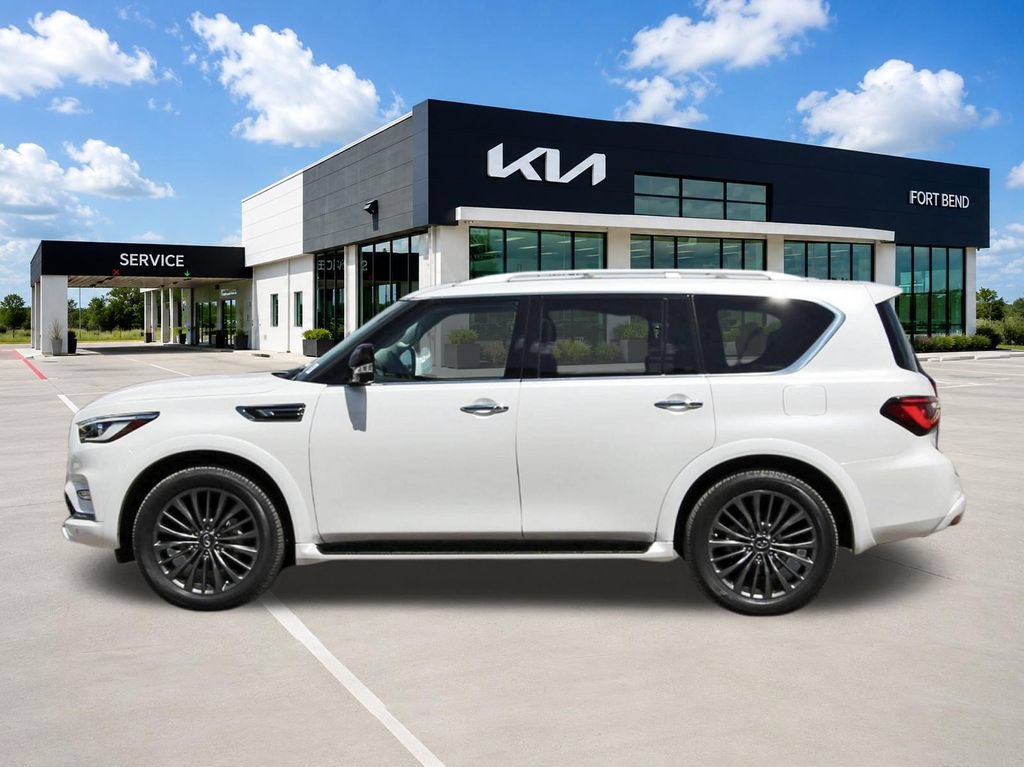 Used 2023 INFINITI QX80 Premium Select w/ All-Season Package RWD image 8