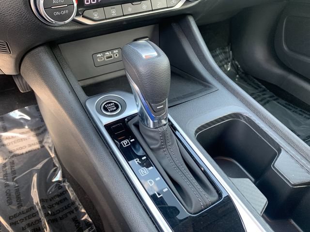 Used 2023 Nissan Sentra SV w/ All-Weather Package FWD image 22