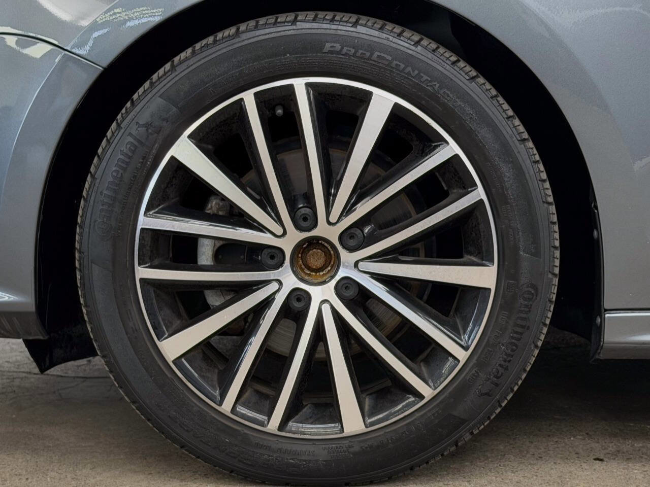 Used 2016 Volkswagen Jetta Sport image 8