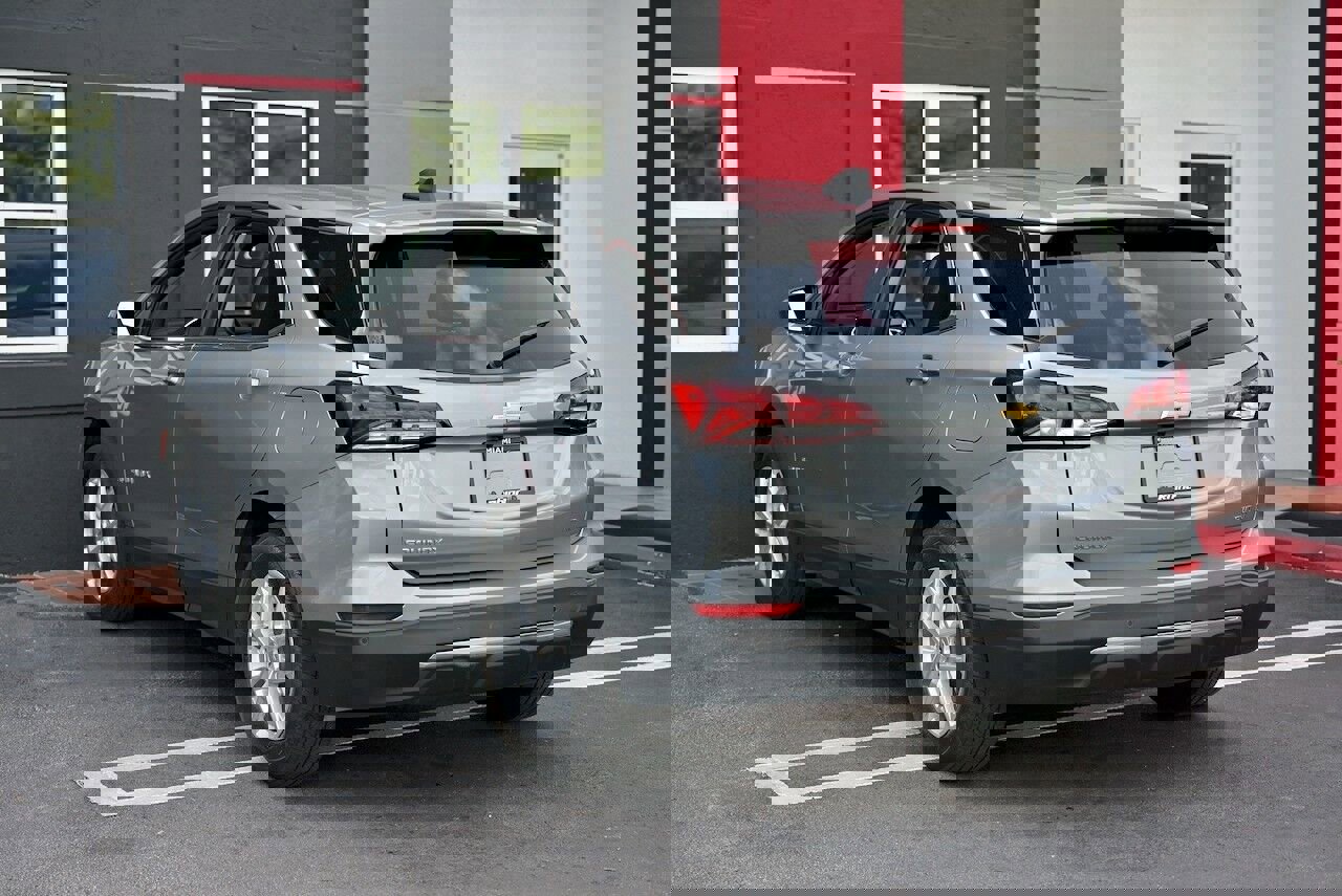 Used 2024 Chevrolet Equinox LT image 29