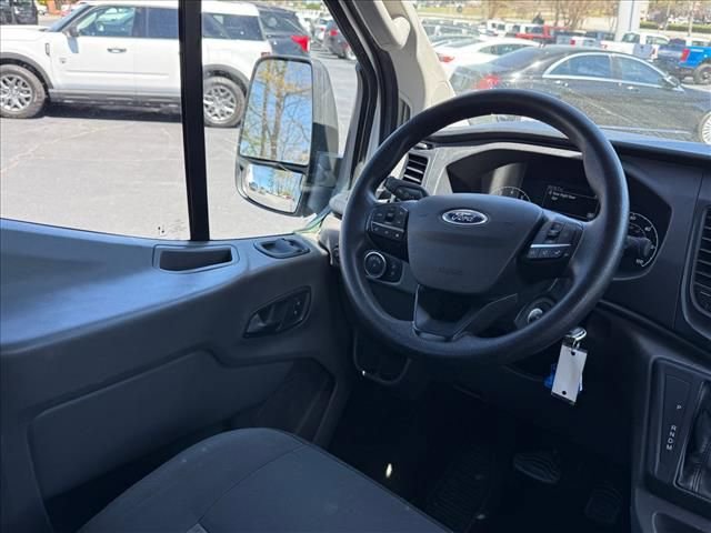 Used 2021 Ford Transit 350 XLT RWD image 14