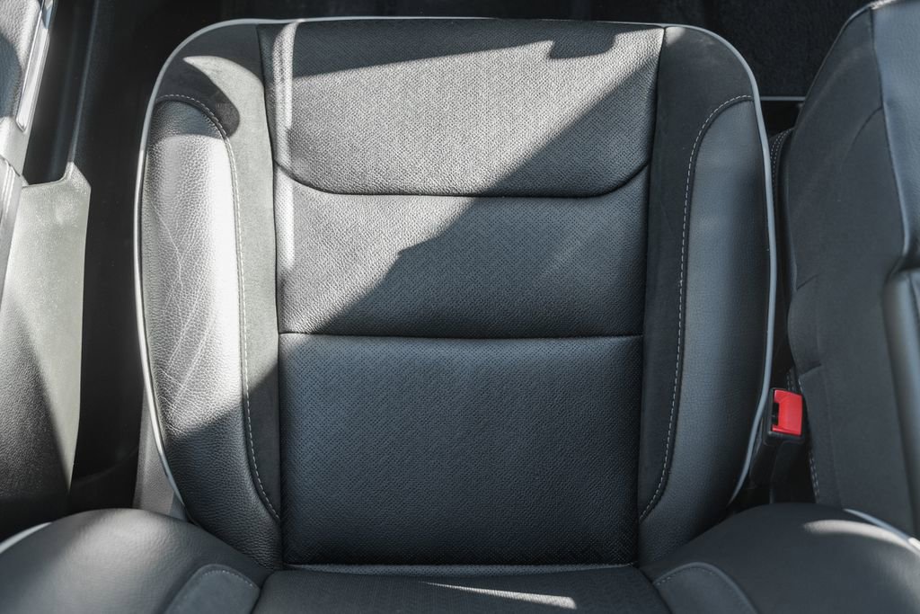 Used 2025 RAM 1500 Laramie image 33